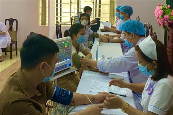 Hỗ trợ chi thường xuyên cho các đơn vị sự nghiệp y tế công lập thu không đủ chi do tác động của dịch COVID-19. Hỗ trợ chi thường xuyên cho các đơn vị sự nghiệp y tế công lập thu không đủ chi do tác động của dịch COVID-19.